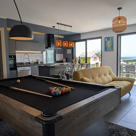 Entiere Cegrid Avec Piscine Privee Et Vue Pres De Bastia *